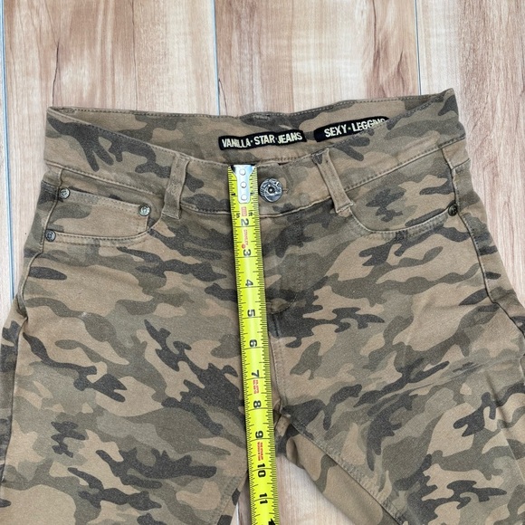 Vanilla Star Green and Tan Camouflage Jeans Size 11 - Picture 3 of 7